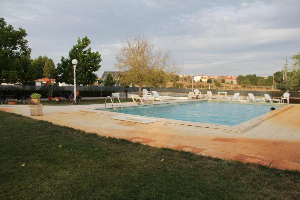 Bed and Breakfast O Pelicano Alfaiates Екстер'єр фото
