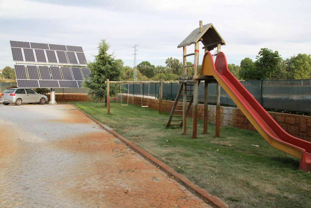 Bed and Breakfast O Pelicano Alfaiates Екстер'єр фото