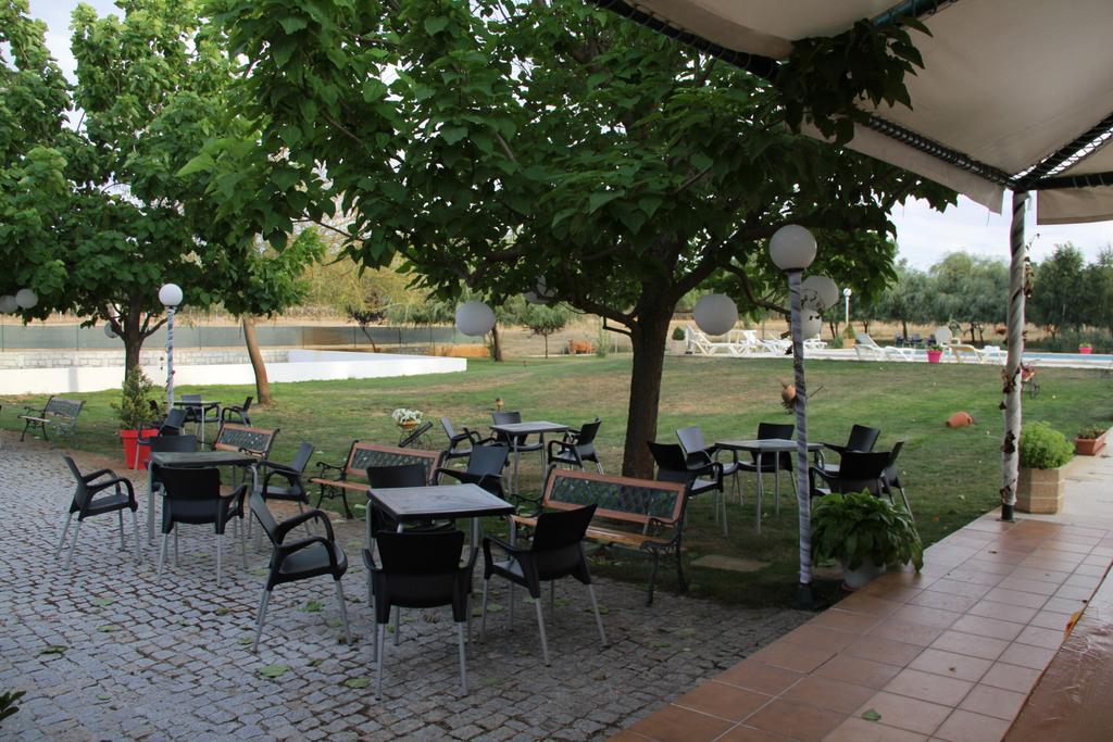 Bed and Breakfast O Pelicano Alfaiates Екстер'єр фото